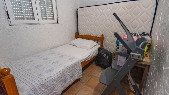 Image No.42-6 Bed Villa for sale