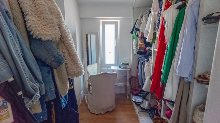 Image No.48-6 Bed Villa for sale