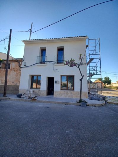 Image No.4-4 Bed Country House for sale