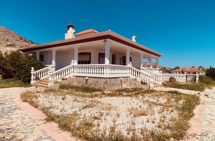 Image No.21-3 Bed Villa for sale