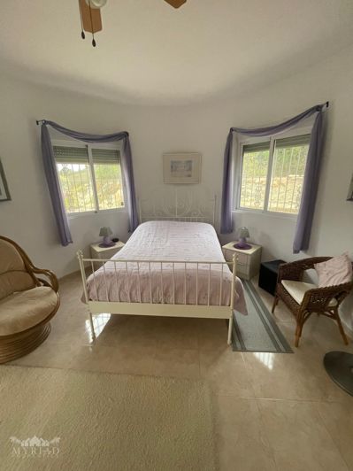 Image No.30-4 Bed Villa for sale