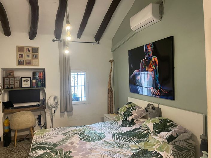 Image No.39-5 Bed Townhouse for sale
