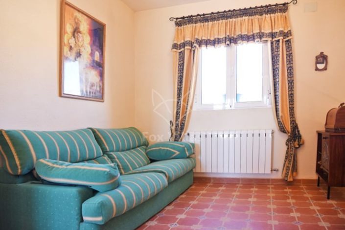 Image No.11-4 Bed Country House for sale