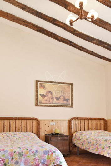 Image No.19-4 Bed Country House for sale