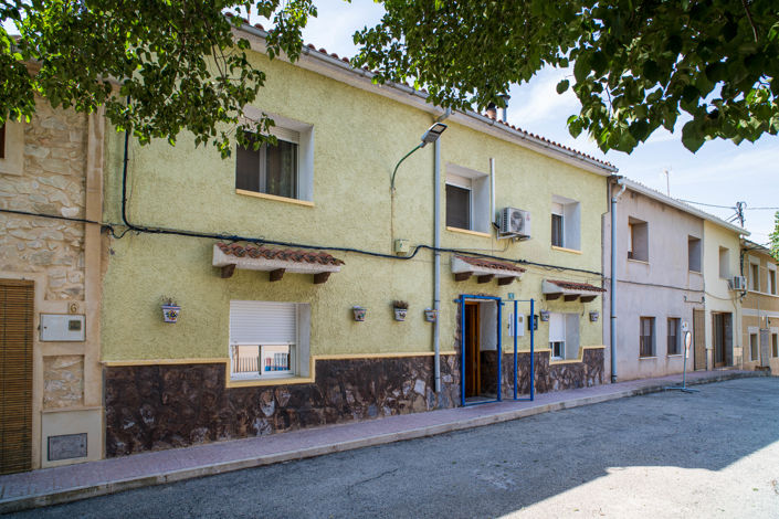 Image No.3-5 Bed Townhouse for sale
