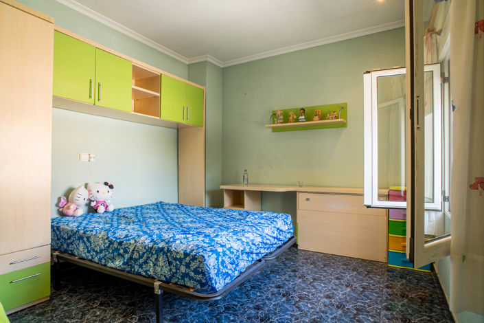Image No.31-5 Bed Townhouse for sale