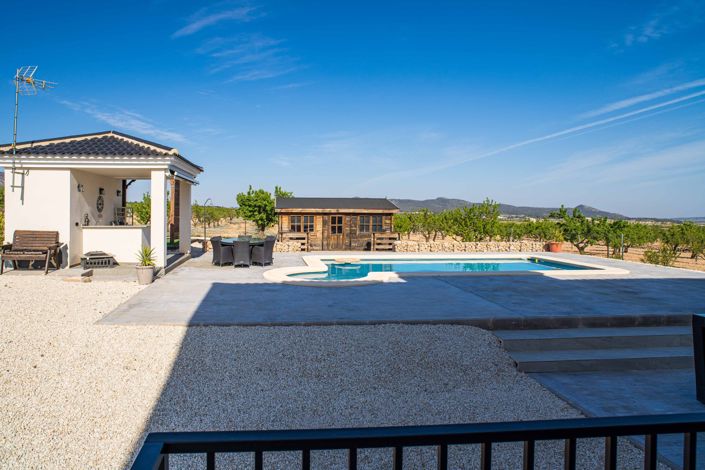 Image No.19-3 Bed Villa for sale