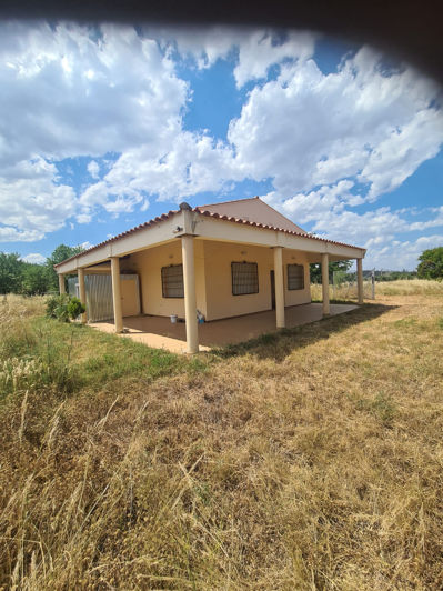 Image No.3-2 Bed Country House for sale