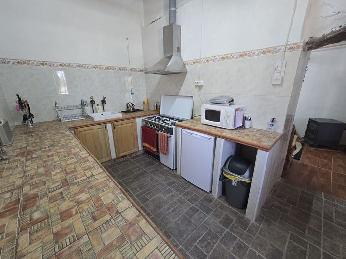 Image No.11-2 Bed Country House for sale