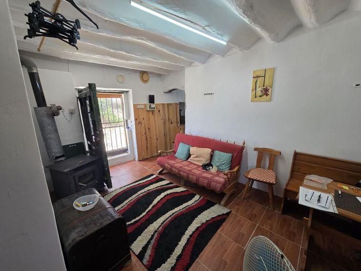 Image No.16-2 Bed Country House for sale