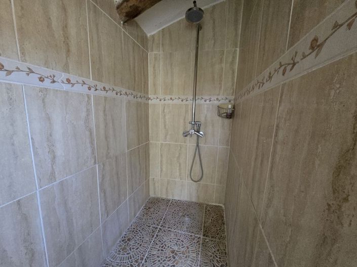 Image No.18-2 Bed Country House for sale