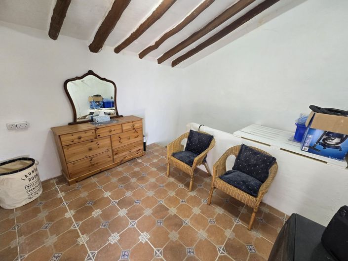 Image No.22-2 Bed Country House for sale