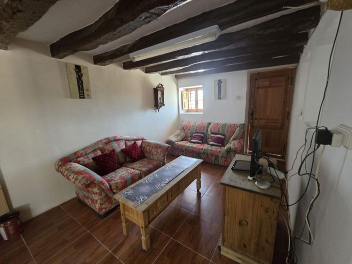 Image No.24-2 Bed Country House for sale