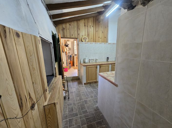 Image No.25-2 Bed Country House for sale