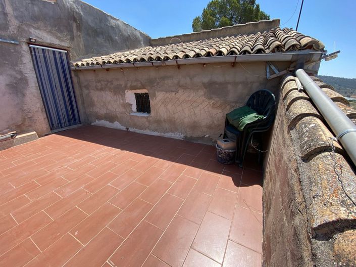 Image No.31-2 Bed Country House for sale