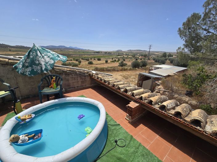 Image No.33-2 Bed Country House for sale