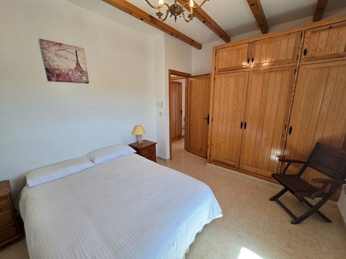 Image No.20-4 Bed Villa for sale