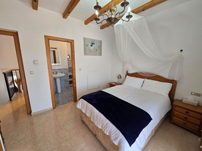 Image No.23-4 Bed Villa for sale