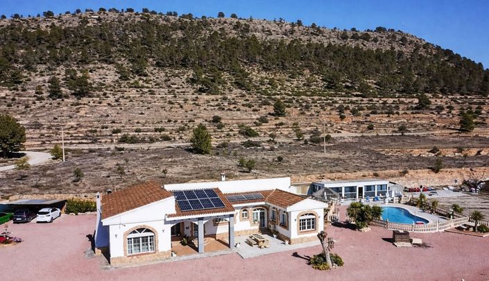 Image No.4-Villa de 4 chambres à vendre à Monóvar