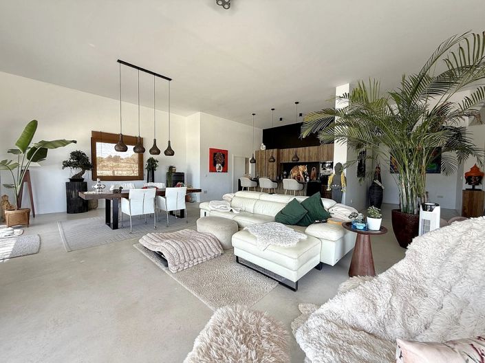 Image No.19-5 Bed Villa for sale