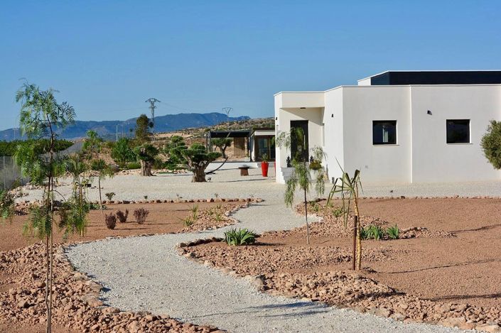 Image No.3-5 Bed Villa for sale