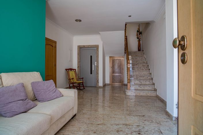 Image No.19-5 Bed Villa for sale