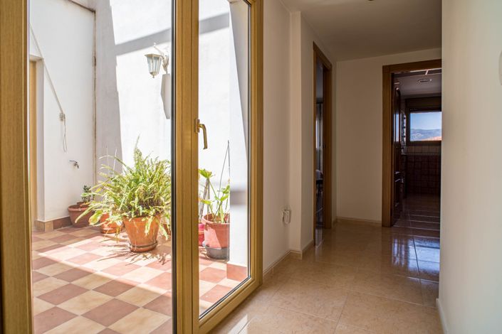 Image No.43-5 Bed Villa for sale