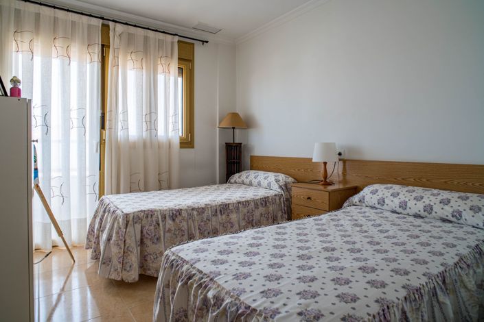Image No.50-5 Bed Villa for sale