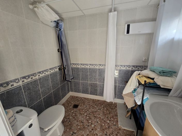Image No.27-3 Bed Townhouse for sale