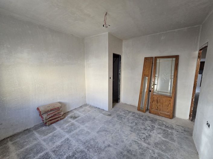 Image No.20-3 Bed Townhouse for sale