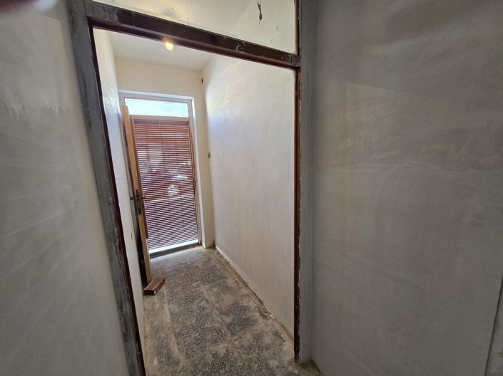 Image No.25-3 Bed Townhouse for sale