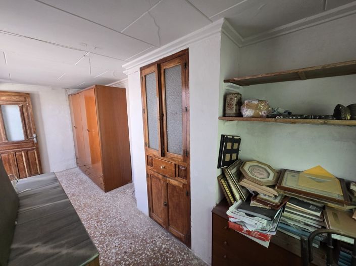 Image No.33-3 Bed Townhouse for sale