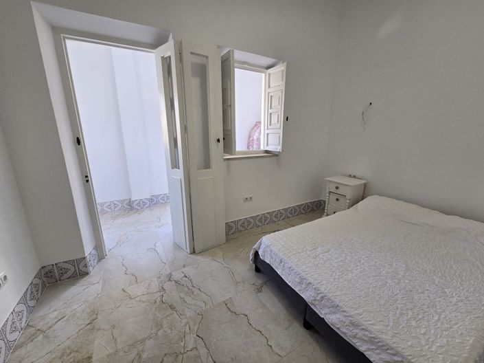 Image No.14-2 Bed Apartment for sale