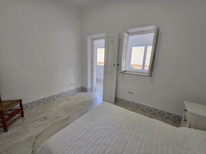 Image No.15-2 Bed Apartment for sale