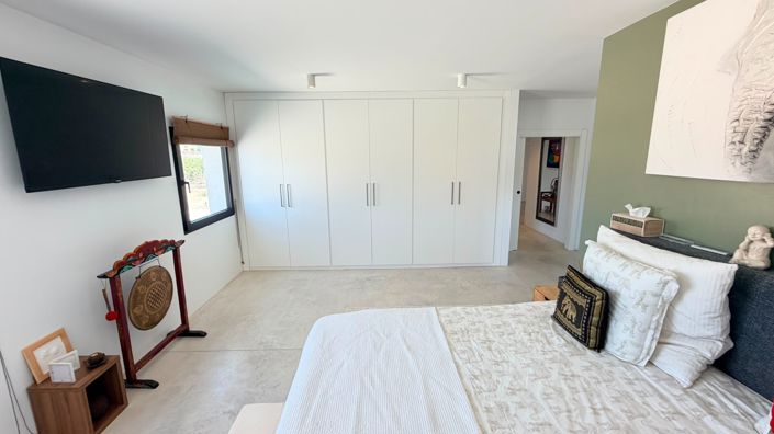 Image No.41-5 Bed Villa for sale