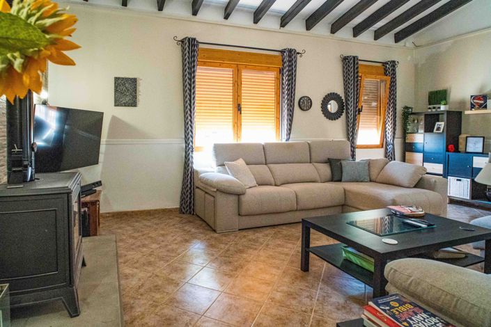 Image No.18-Villa de 6 chambres à vendre à Pinoso