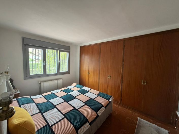 Image No.37-6 Bed Villa for sale