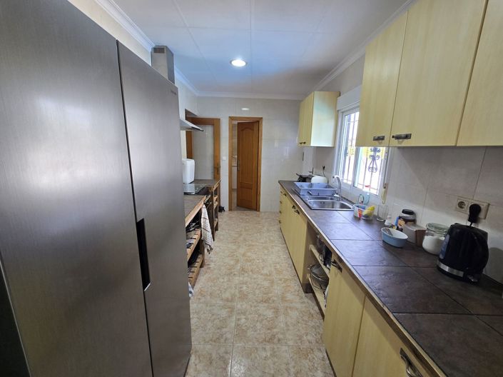 Image No.12-3 Bed Villa for sale