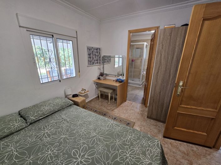 Image No.18-3 Bed Villa for sale