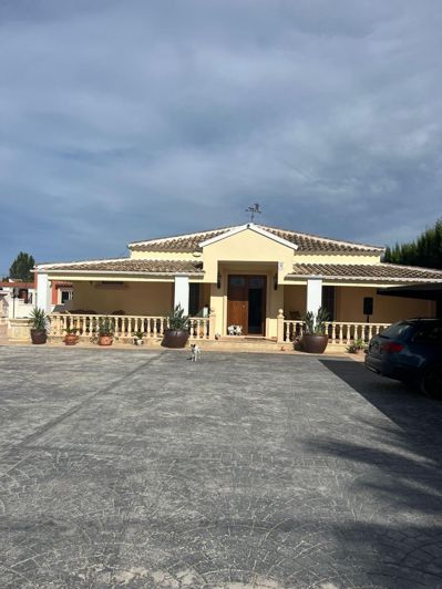 Image No.29-6 Bed Villa for sale