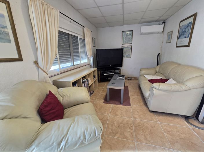 Image No.38-5 Bed Villa for sale
