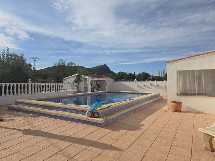 Image No.5-5 Bed Villa for sale