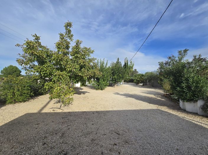 Image No.42-5 Bed Villa for sale