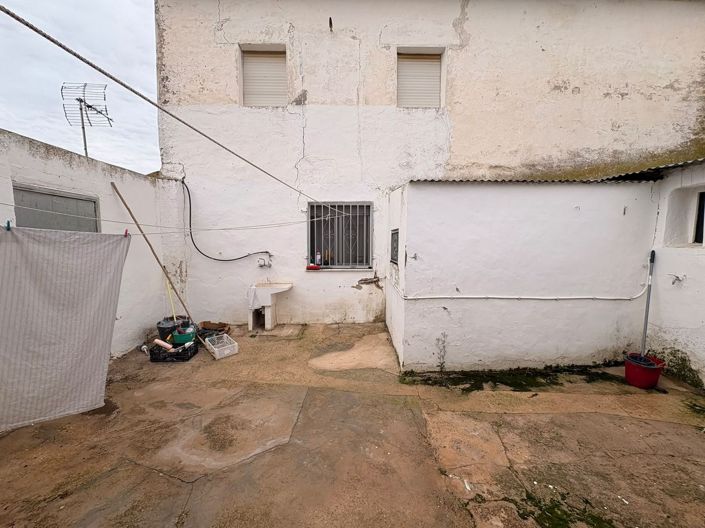 Image No.33-5 Bed Country House for sale
