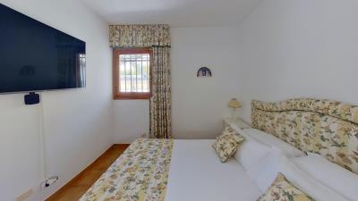 6-Calle-de-las-Islas-Annobon-Bedroom-1-