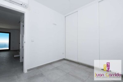 property62374646