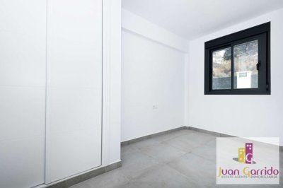 property62374762