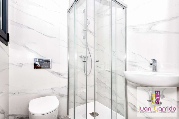 Image No.14-3 Bed Duplex for sale