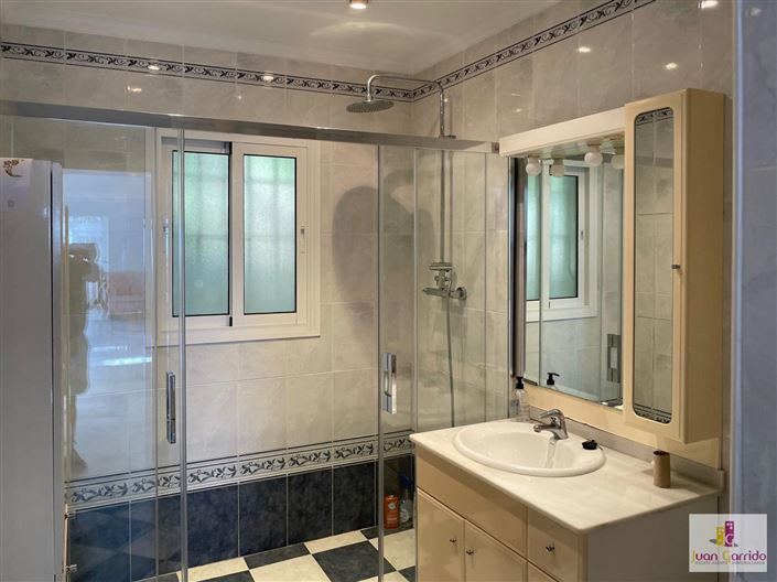 Image No.11-4 Bed Villa for sale