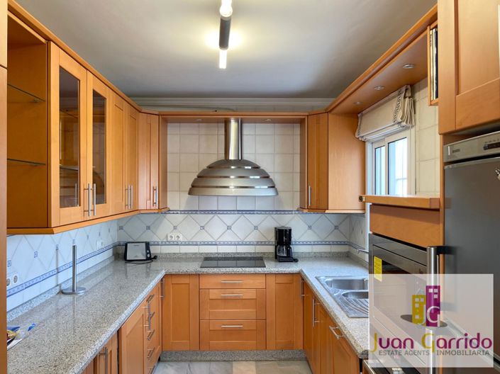 Image No.8-4 Bed Villa for sale